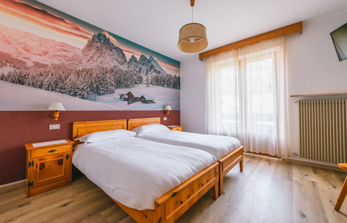 Hotel Garni Rosengarten Pera Eksteriør bilde